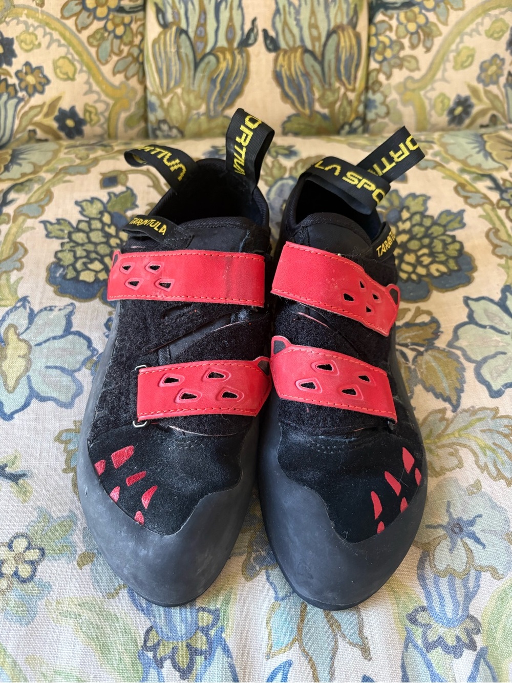 La Sportiva Tarantula Climbing Shoe 🧗